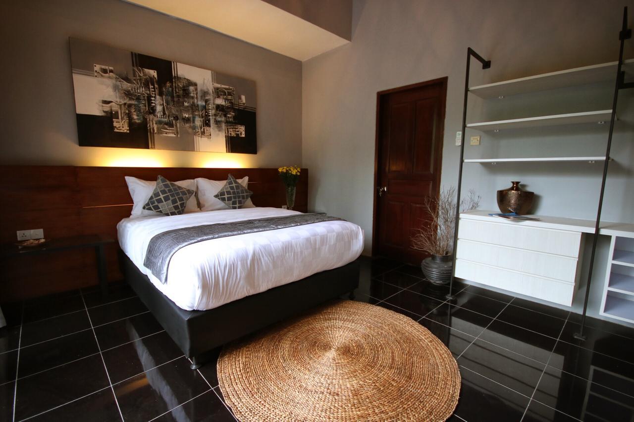 Villa Habibi Uluwatu Εξωτερικό φωτογραφία